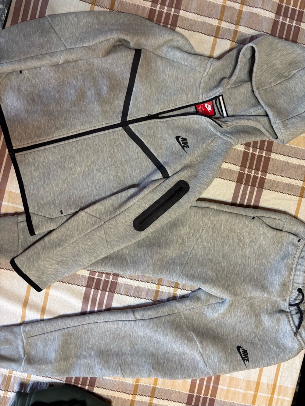 Nike Grey kids  Zip-Up Hoodie with Black Trim